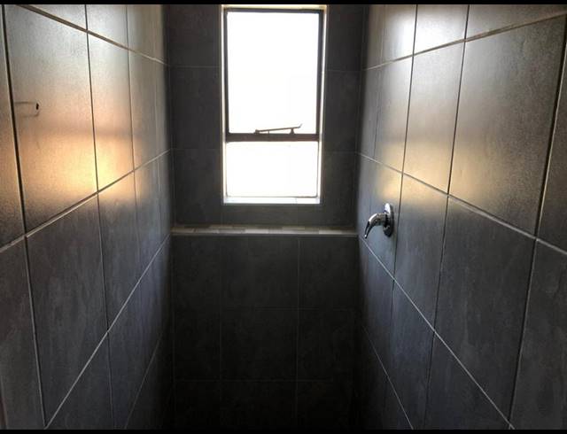 INDUSTRIAL PROPERTY TO RENT IN HENNOPSPARK